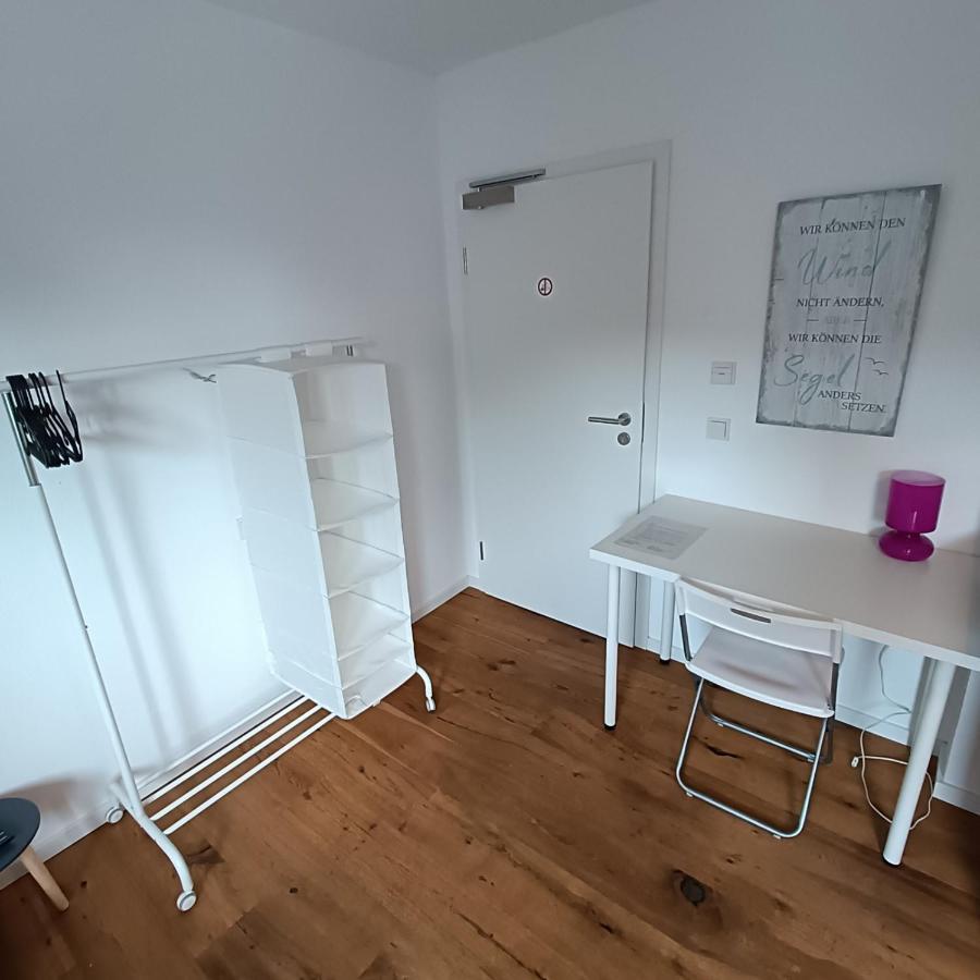 Apartments & Moeblierte Zimmer In Kahl Am Main, Kontaktloser Self Check-In, W-Lan, Schreibtisch, Duschbad, Kuechenzeile, Pkw-Plaetze מראה חיצוני תמונה