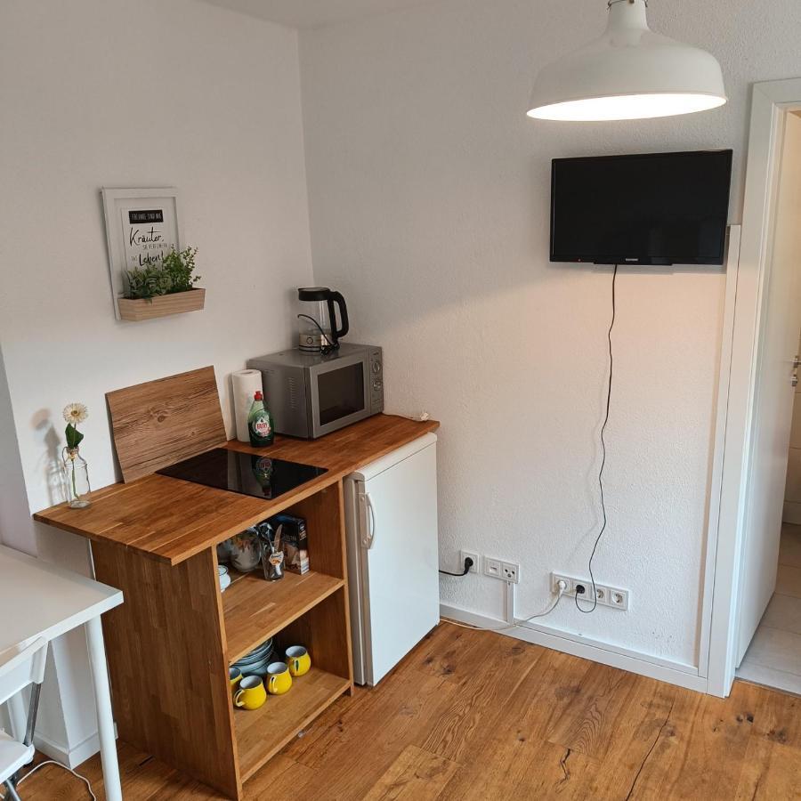 Apartments & Moeblierte Zimmer In Kahl Am Main, Kontaktloser Self Check-In, W-Lan, Schreibtisch, Duschbad, Kuechenzeile, Pkw-Plaetze מראה חיצוני תמונה