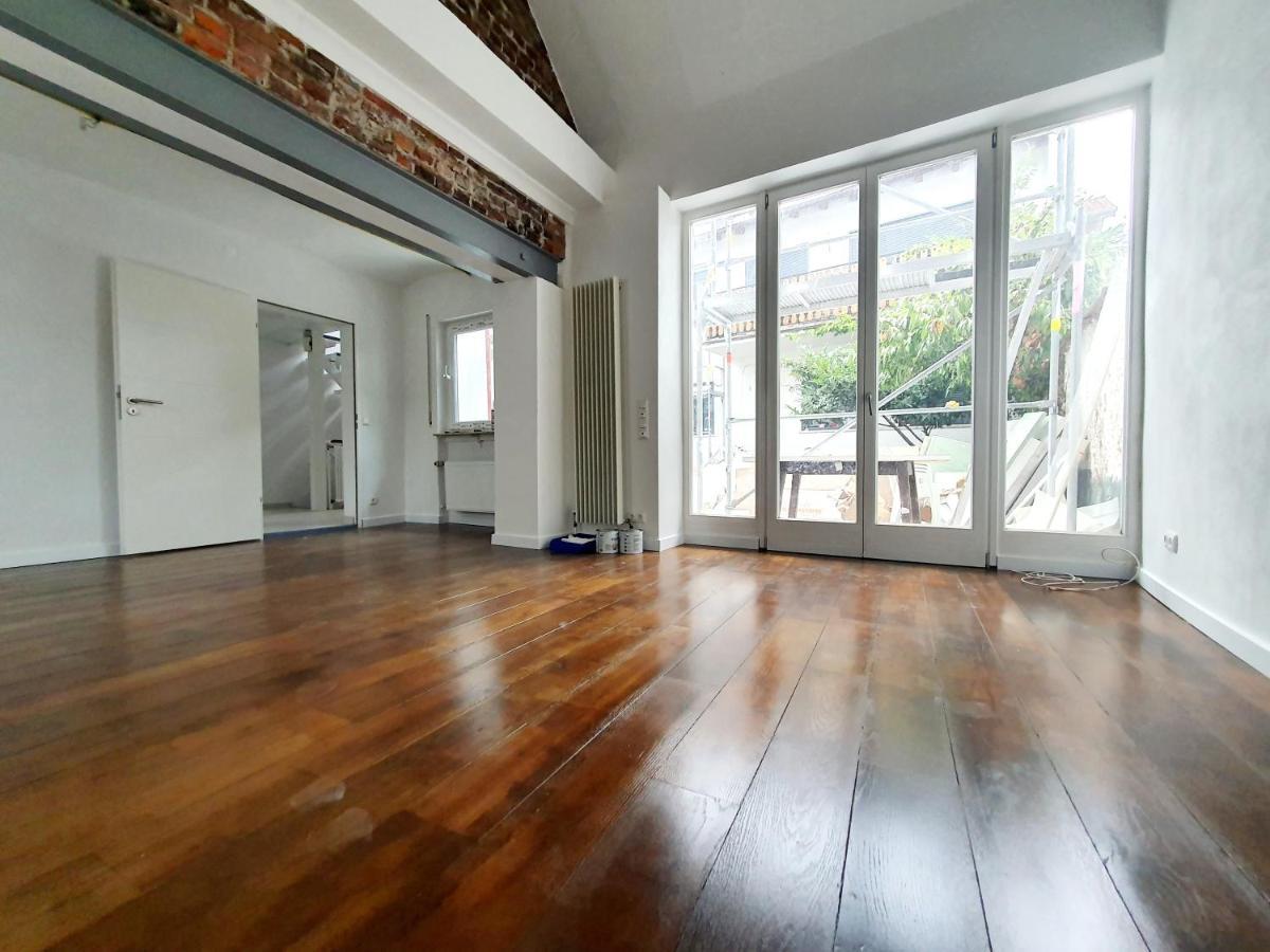 Apartments & Moeblierte Zimmer In Kahl Am Main, Kontaktloser Self Check-In, W-Lan, Schreibtisch, Duschbad, Kuechenzeile, Pkw-Plaetze מראה חיצוני תמונה