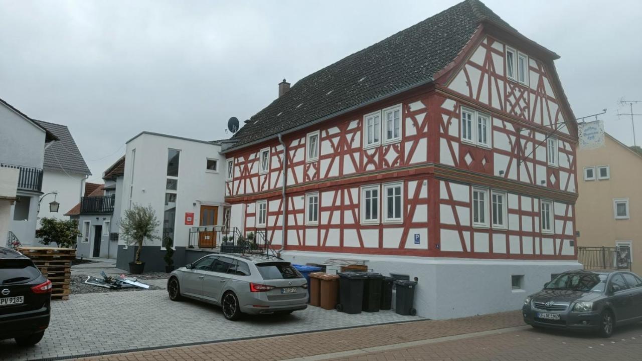 Apartments & Moeblierte Zimmer In Kahl Am Main, Kontaktloser Self Check-In, W-Lan, Schreibtisch, Duschbad, Kuechenzeile, Pkw-Plaetze מראה חיצוני תמונה